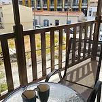 Downtown Rooms, 200m From Marina * Larnaca